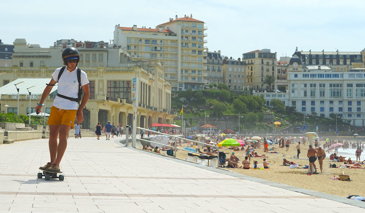 Electric Skateboard Travel Guide: Biarritz